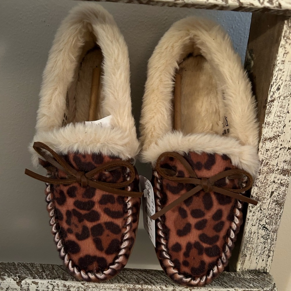 NWTs J Crew Leopard Print Slippers Size 9 M